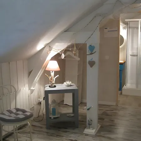 Le Petit Trianon Couette-café 3*